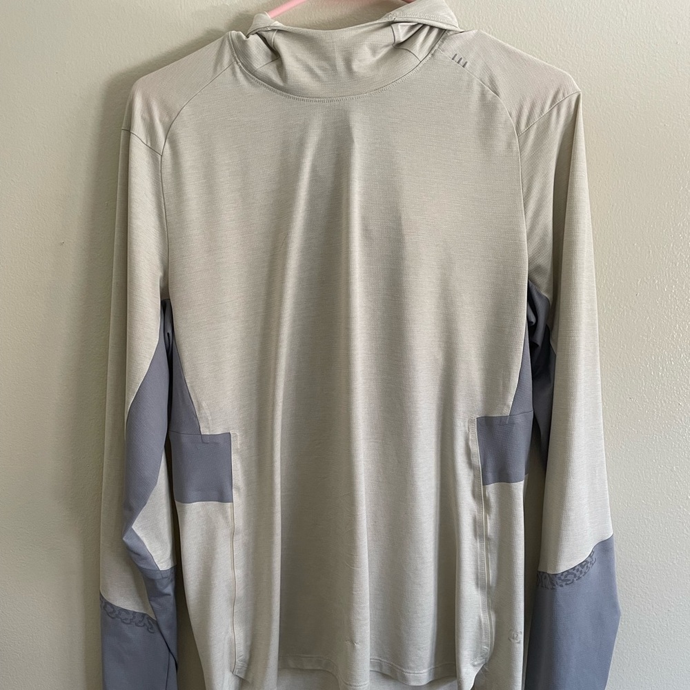 Lululemon shirt/hoody